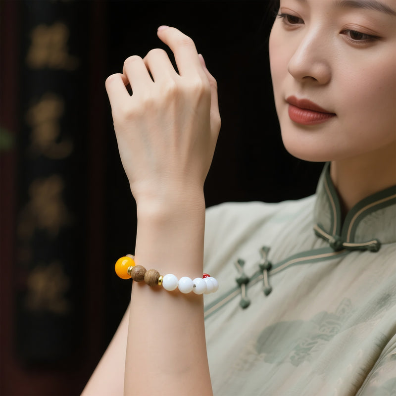 QINAN AGARWOOD MOONSTONE RED AGATE BRACELET-4