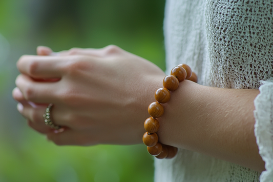 The Ultimate Guide to Wearing a Boxwood Bracelet: Dos and Don’ts for Men and Women