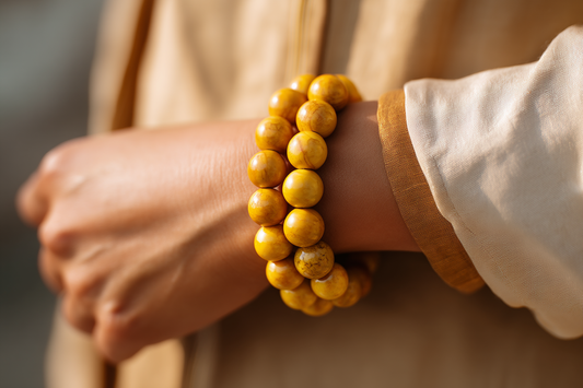 Boxwood Bracelet Metaphysical Meaning: Cultivating Wisdom, Quiet Confidence, and Spiritual Refinement