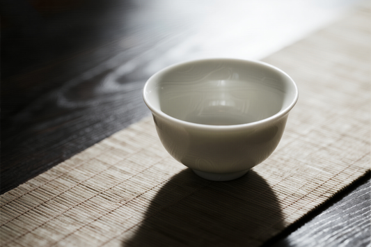 The Art of Emptiness: Finding Fulfillment Through Restraint