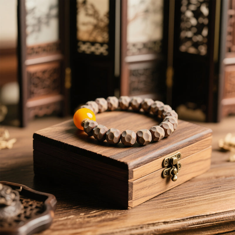 OLD MOUNTAIN SANDALWOOD HAMMER PATTERN BRACELET-4