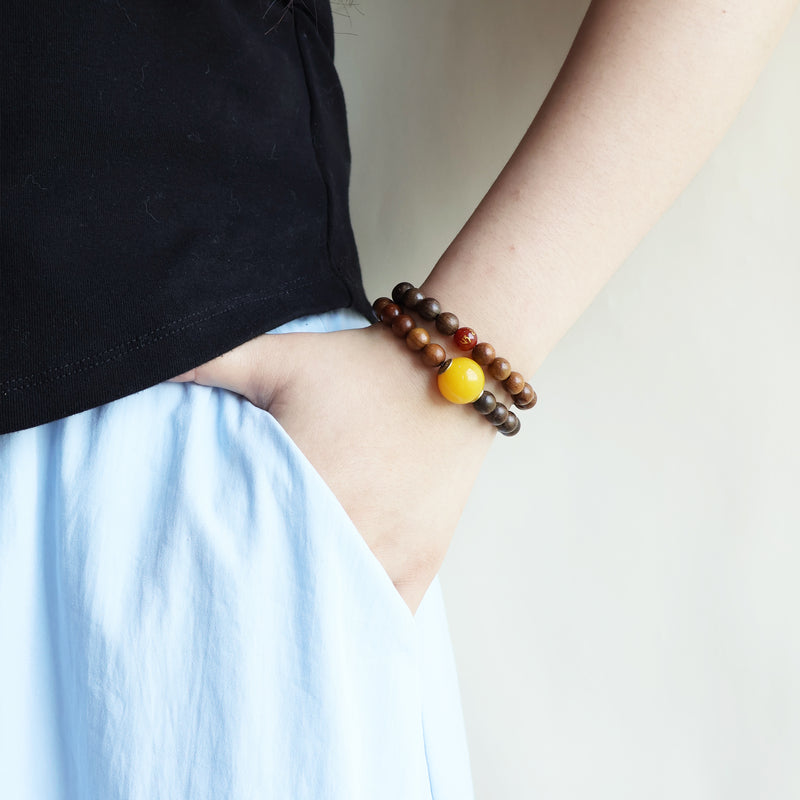 PHOEBE NANMU SUNKEN WOOD RED AGATE BRACELET-2